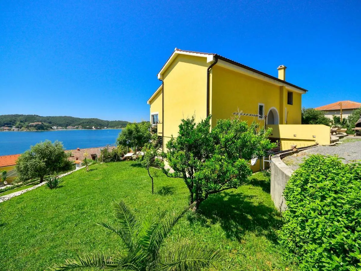 Apartment Cipcic-1 By Interhome Supetarska Draga 0*,  Chorwacja