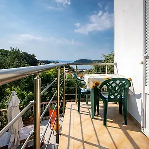  Apartment Marija
